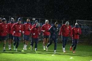 AEK Atena a câştigat în Liga Campionilor prin golul lui Răzvan Marin